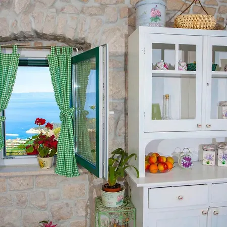 Kuca Za Odmor Pirak Villa Makarska