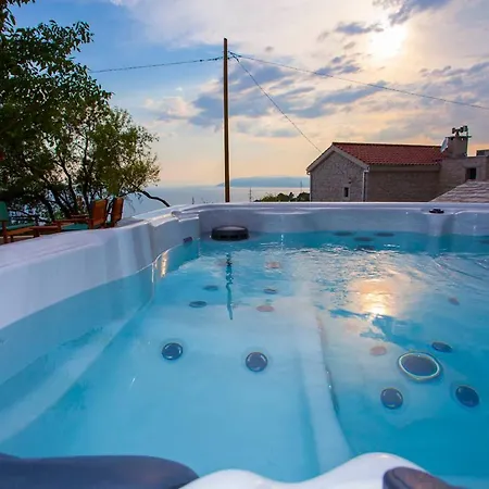 Kuca Za Odmor Pirak Villa Makarska
